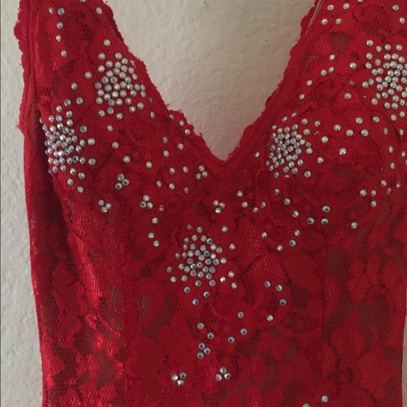 Red Dress - Picture 2 of 4